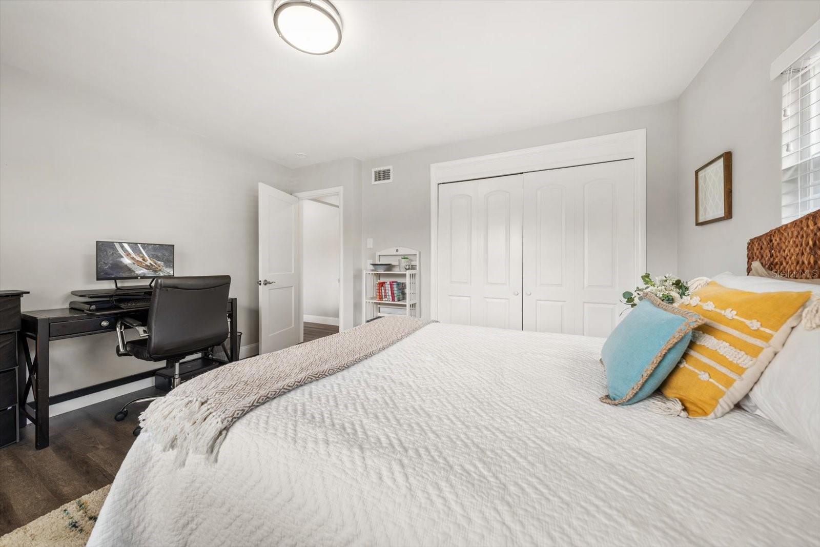 2388 JONES DR, DUNEDIN, FL, 34698