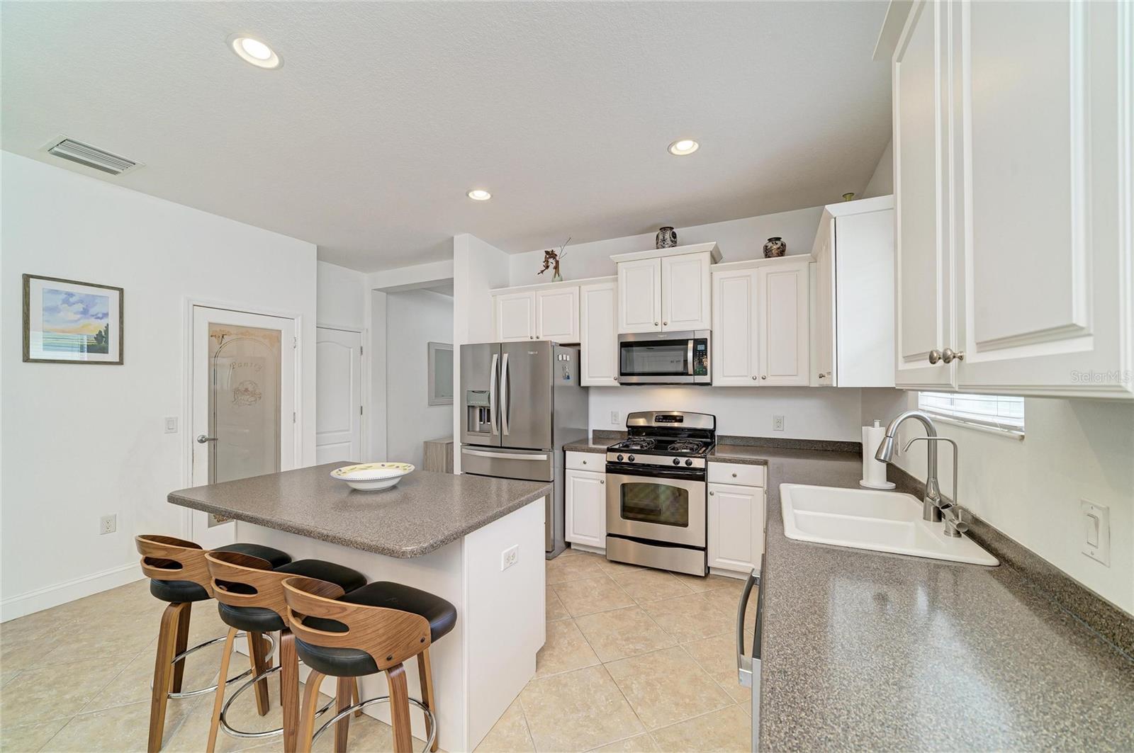 4650 WOODBROOK DR, SARASOTA, FL, 34243