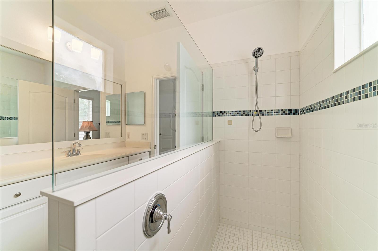 4650 WOODBROOK DR, SARASOTA, FL, 34243