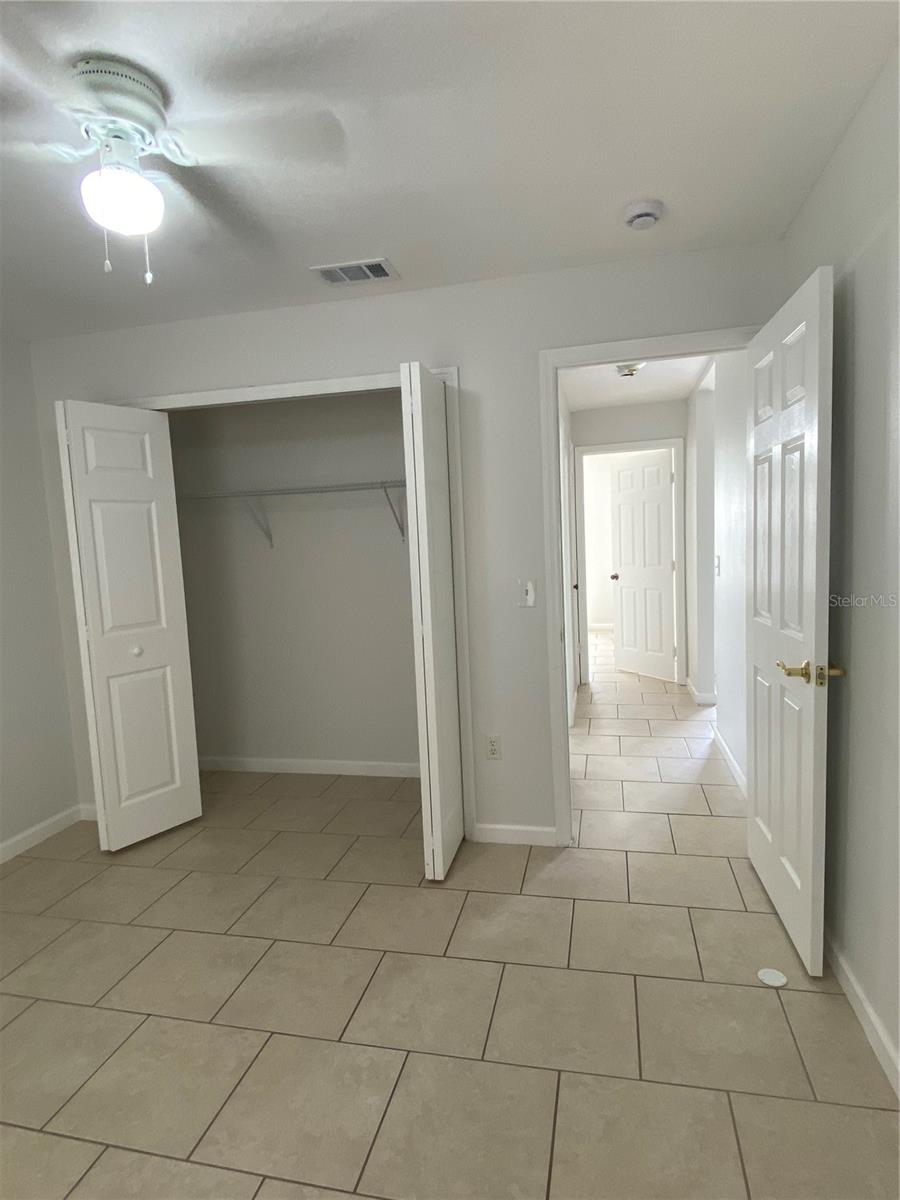 10020 N CONNECHUSETT RD, TAMPA, FL, 33617