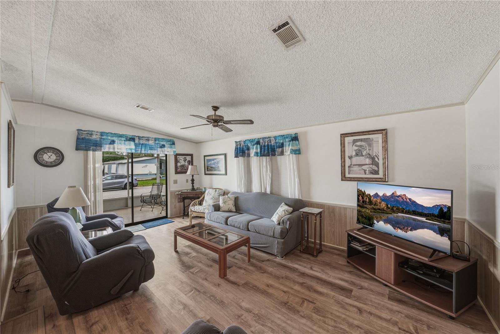 35116 COLONY HILLS DR, ZEPHYRHILLS, FL, 33541