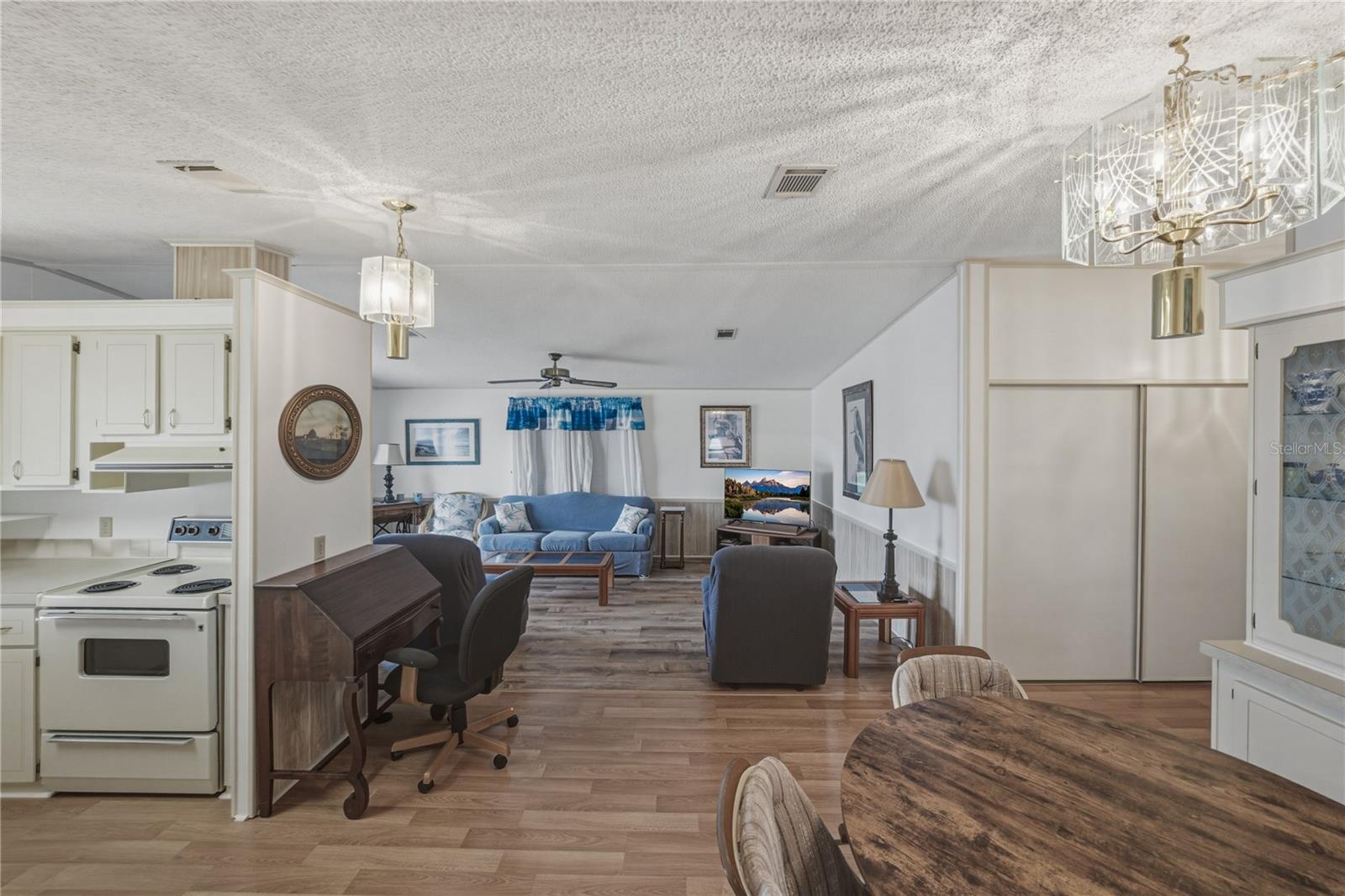 35116 COLONY HILLS DR, ZEPHYRHILLS, FL, 33541