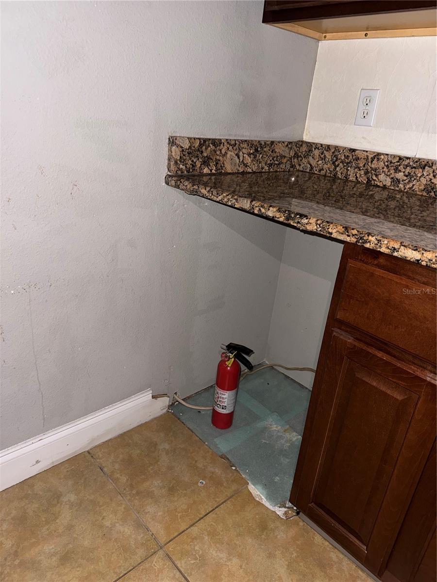 900 LAKE DESTINY RD #B, ALTAMONTE SPRINGS, FL, 32714