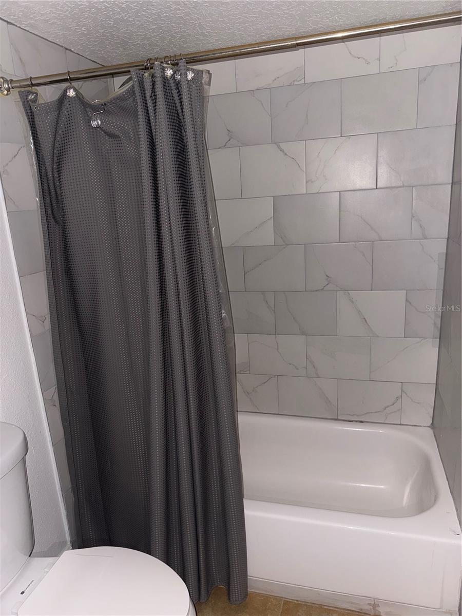 900 LAKE DESTINY RD #B, ALTAMONTE SPRINGS, FL, 32714