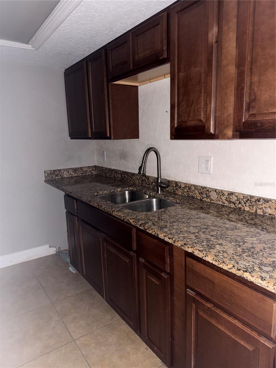 900 LAKE DESTINY RD #B, ALTAMONTE SPRINGS, FL, 32714