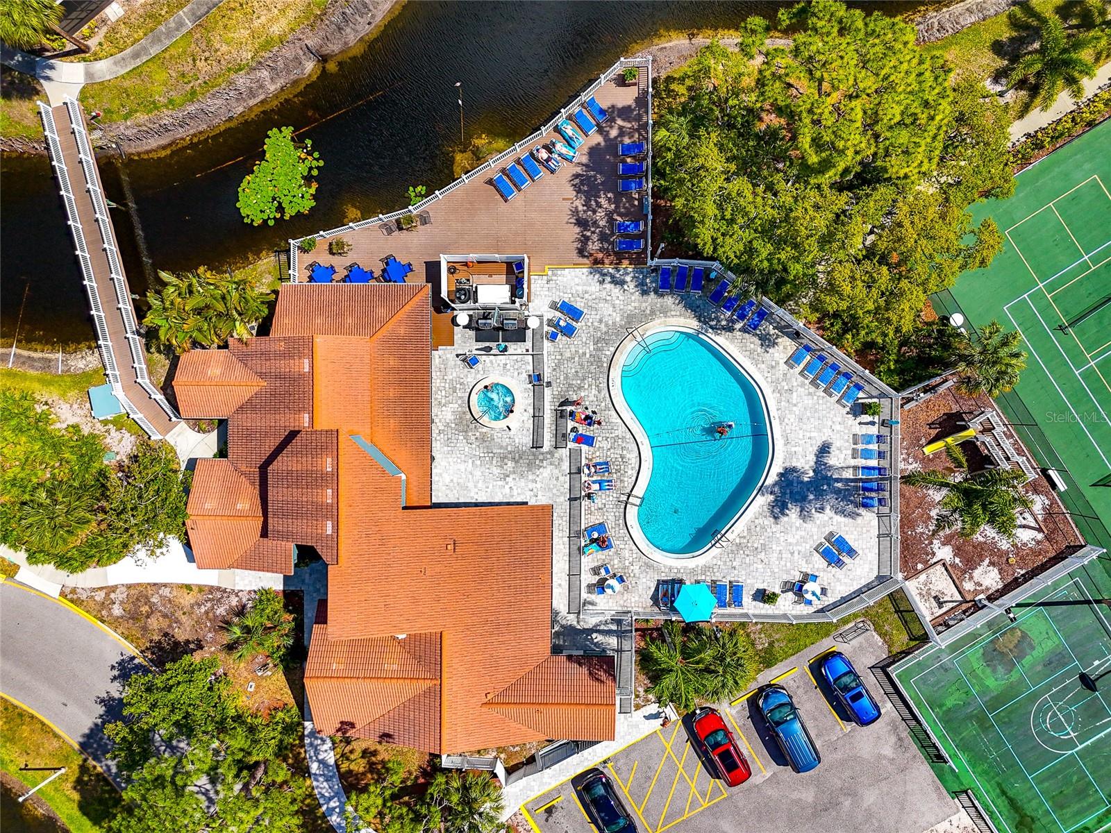 4425 45TH AVE W #202, BRADENTON, FL, 34210