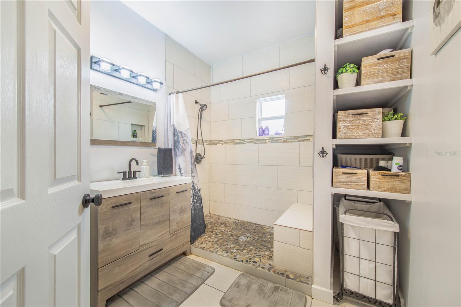 1124 AVENUE F, HAINES CITY, FL, 33844