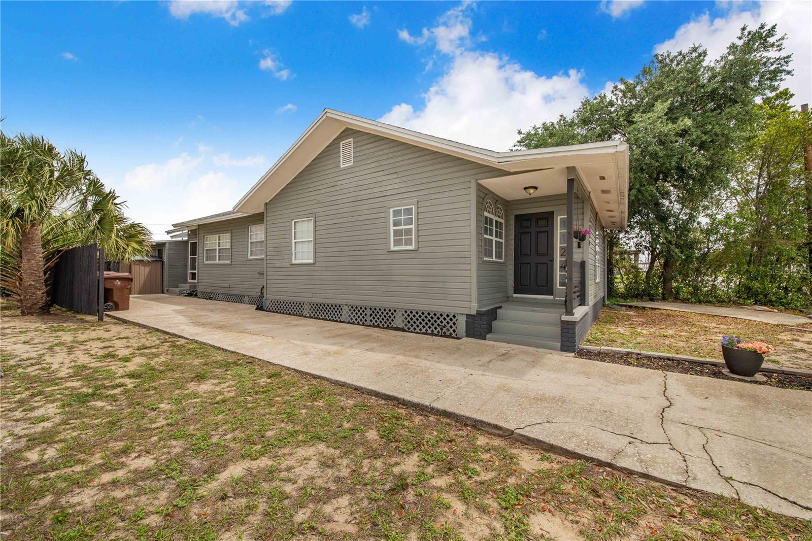 1124 AVENUE F, HAINES CITY, FL, 33844