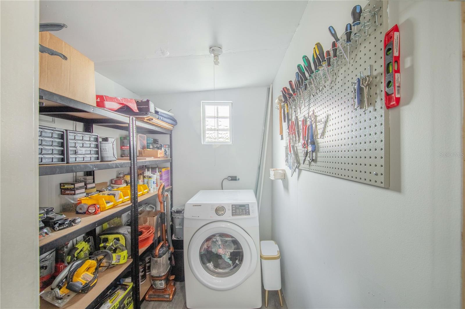 1124 AVENUE F, HAINES CITY, FL, 33844