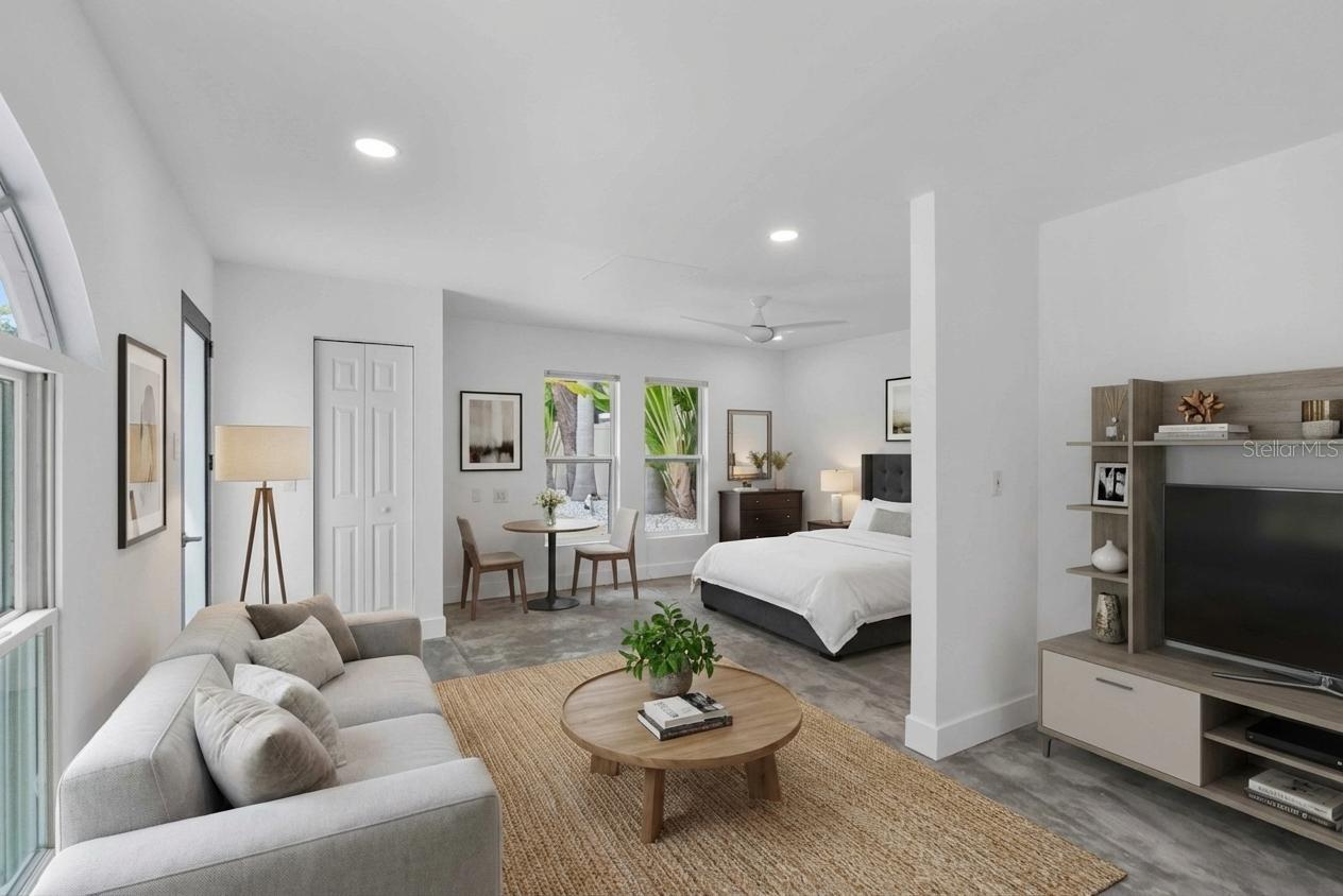 1751 HAWTHORNE ST, SARASOTA, FL, 34239