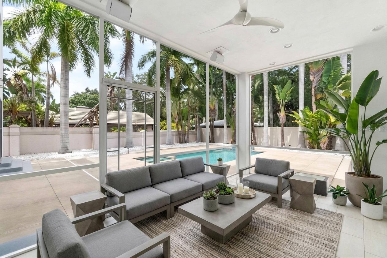 1751 HAWTHORNE ST, SARASOTA, FL, 34239