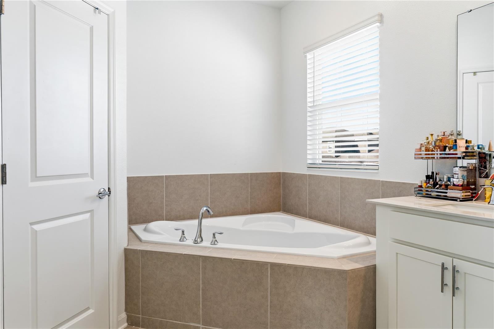 3061 NAMASTE DR, CLERMONT, FL, 34714