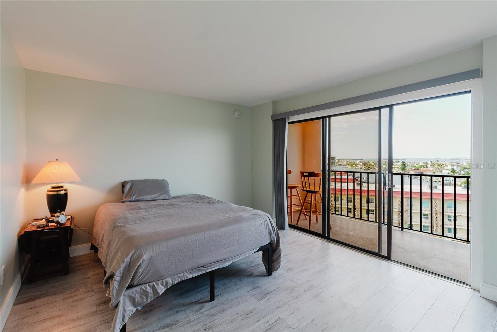 51 ISLAND WAY #801, CLEARWATER BEACH, FL, 33767