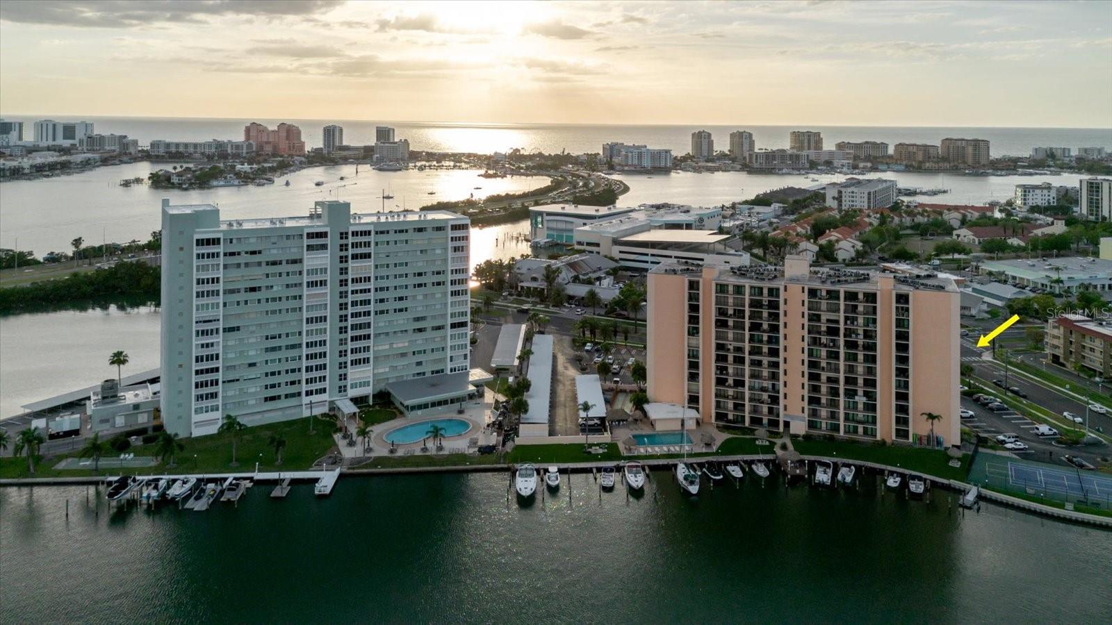 51 ISLAND WAY #801, CLEARWATER BEACH, FL, 33767