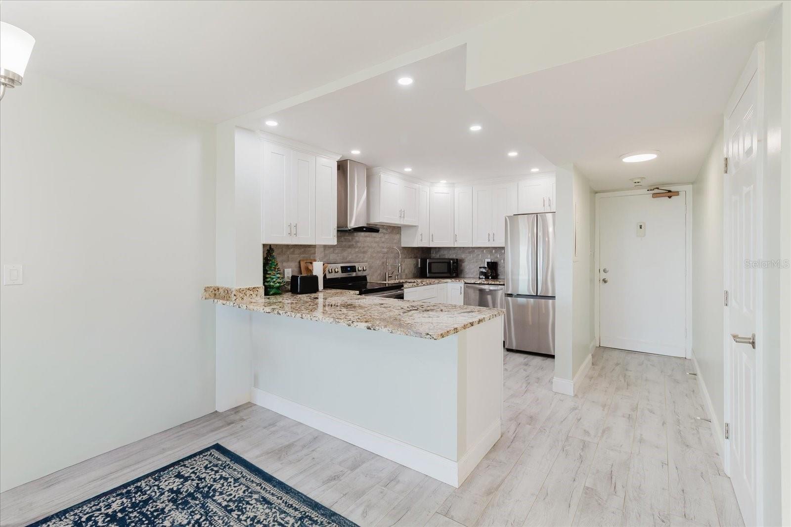 51 ISLAND WAY #801, CLEARWATER BEACH, FL, 33767