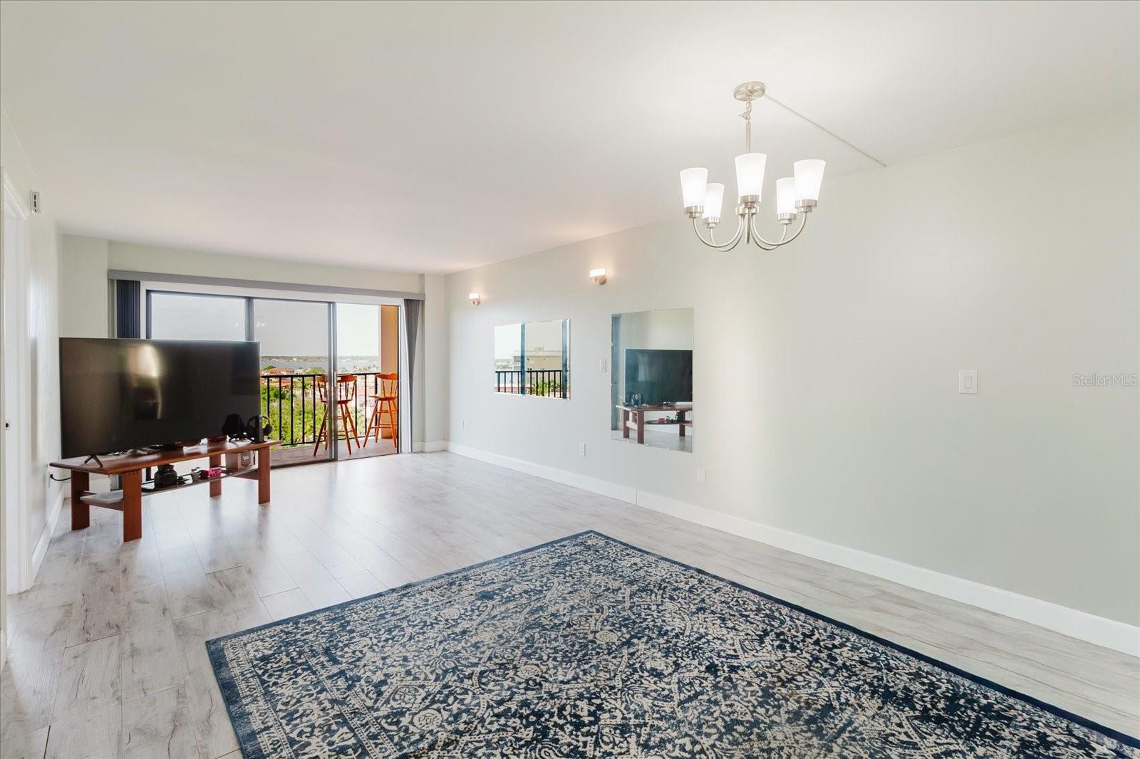 51 ISLAND WAY #801, CLEARWATER BEACH, FL, 33767