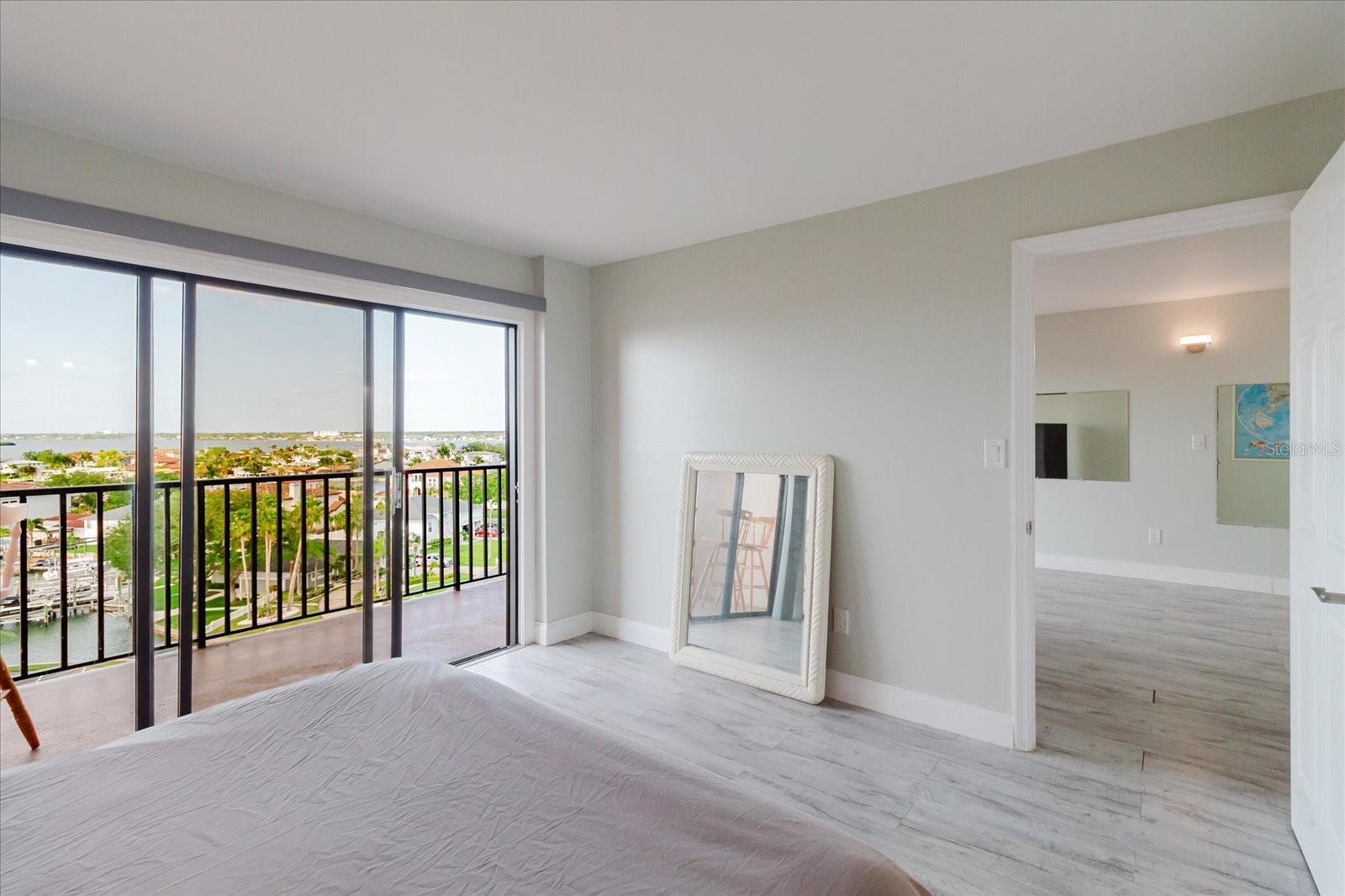 51 ISLAND WAY #801, CLEARWATER BEACH, FL, 33767