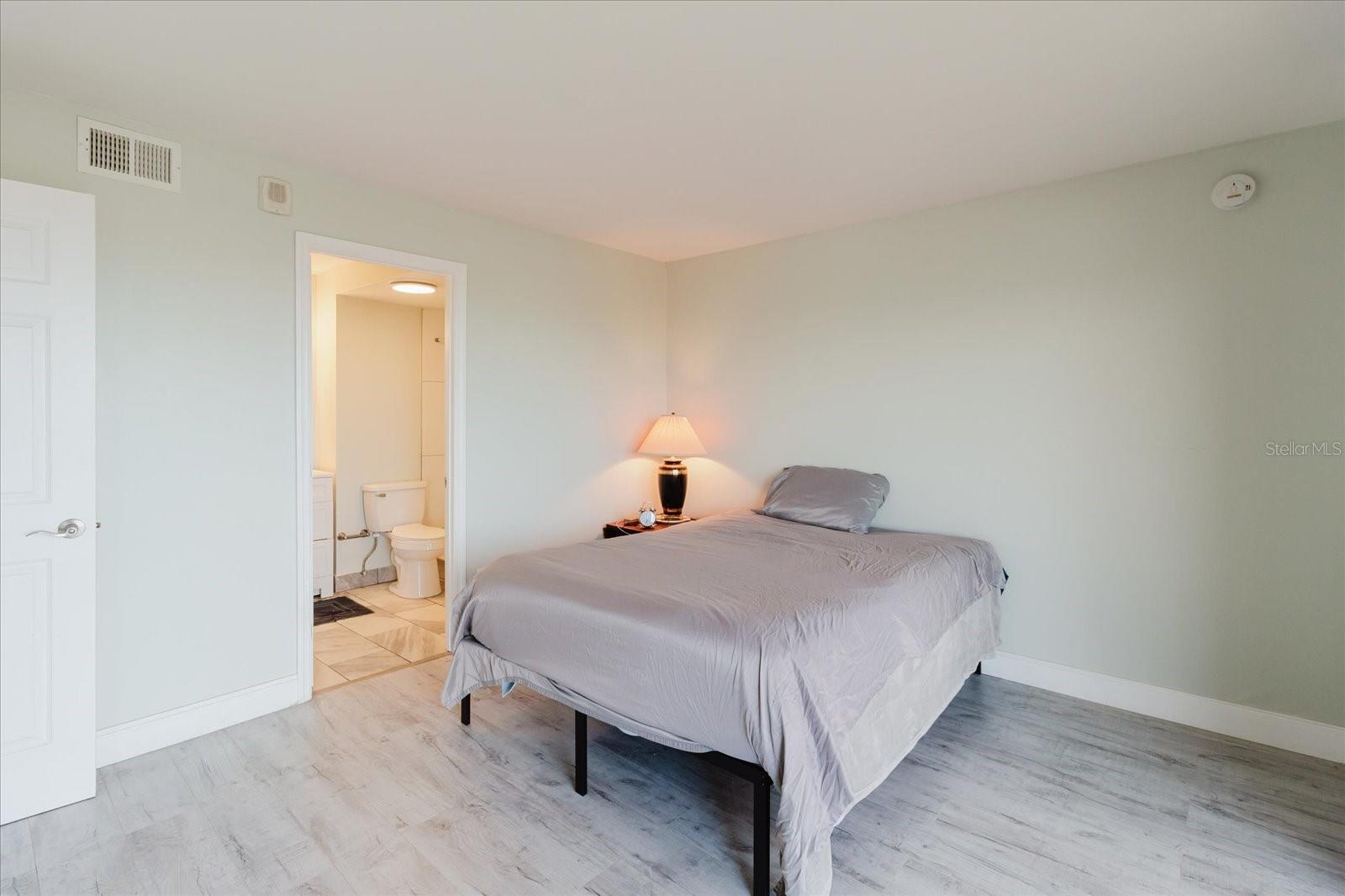 51 ISLAND WAY #801, CLEARWATER BEACH, FL, 33767