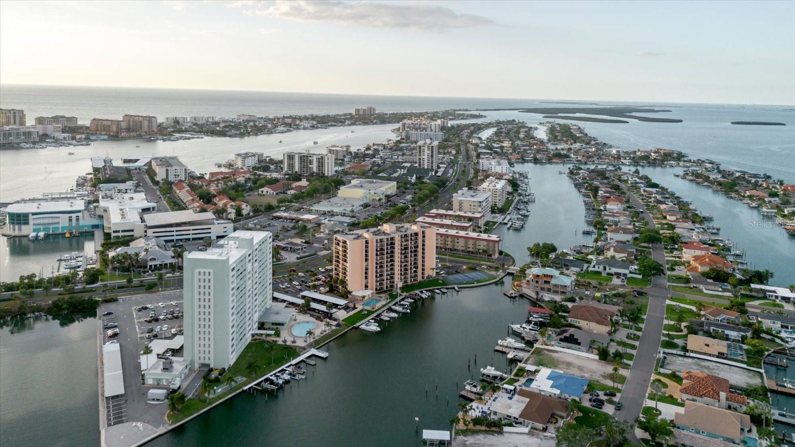 51 ISLAND WAY #801, CLEARWATER BEACH, FL, 33767