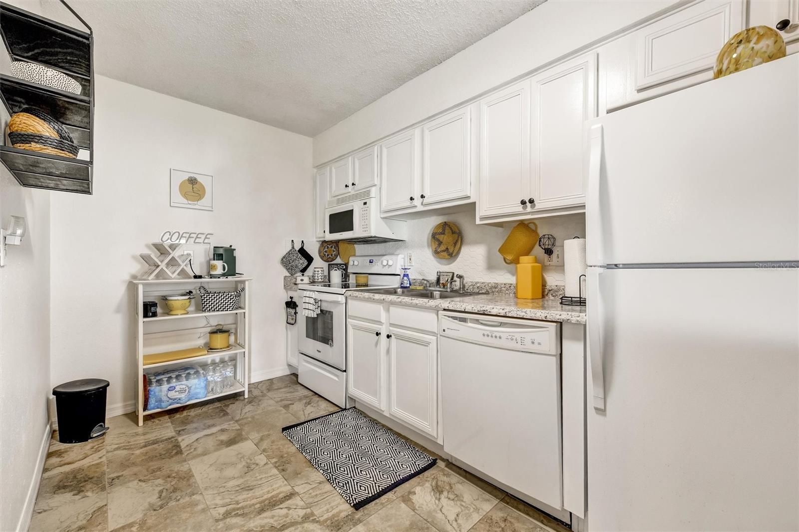 704 HAVEN PL #704, TARPON SPRINGS, FL, 34689