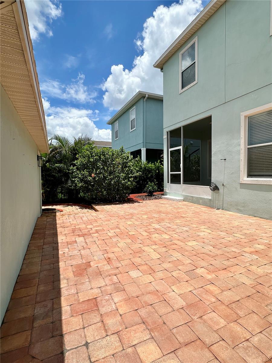 6157 CASTLETON HOLLOW RD, RIVERVIEW, FL, 33578