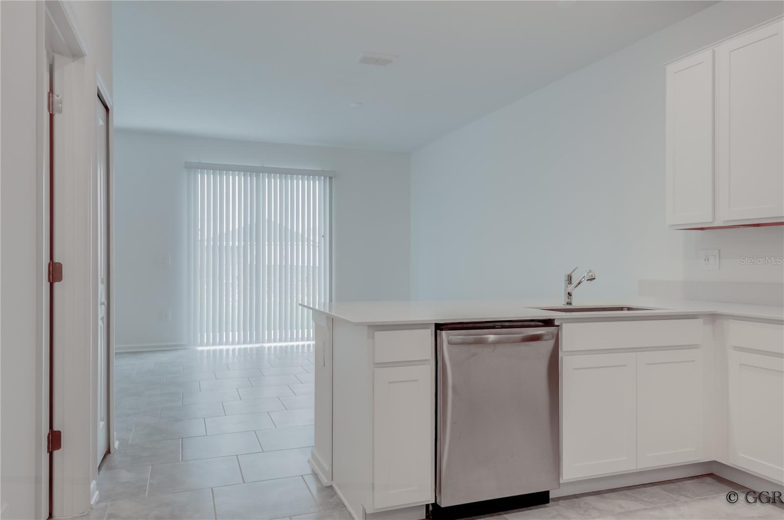 3243 LAURENT LOOP, DAVENPORT, FL, 33837