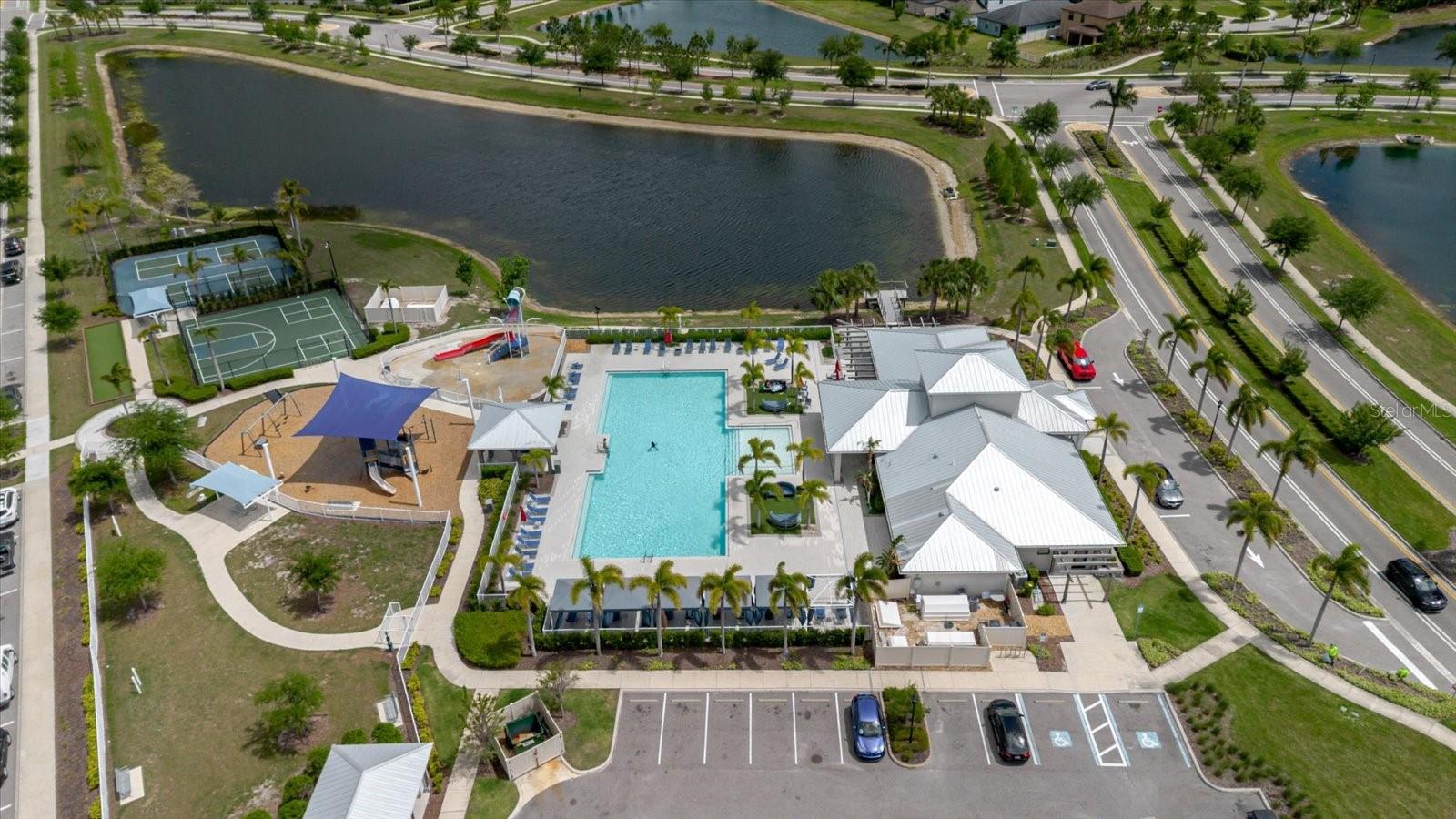 7025 KING CREEK DR, SUN CITY CENTER, FL, 33573