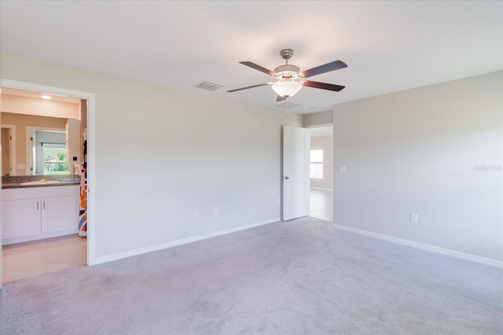 7025 KING CREEK DR, SUN CITY CENTER, FL, 33573