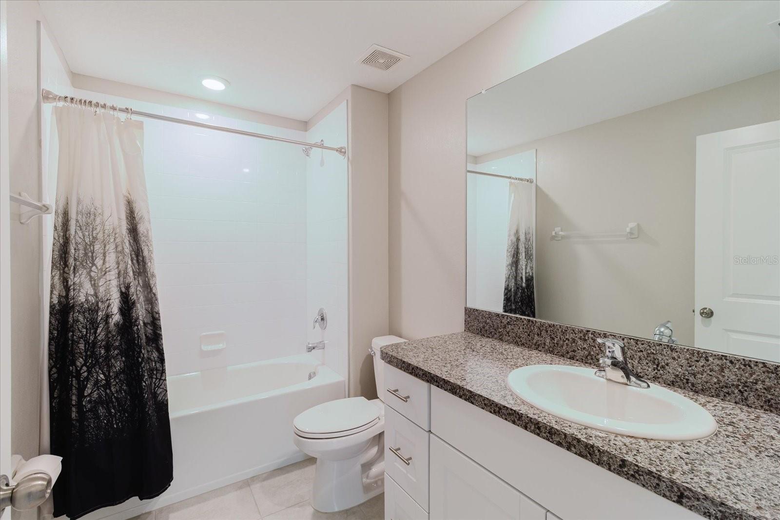 7025 KING CREEK DR, SUN CITY CENTER, FL, 33573