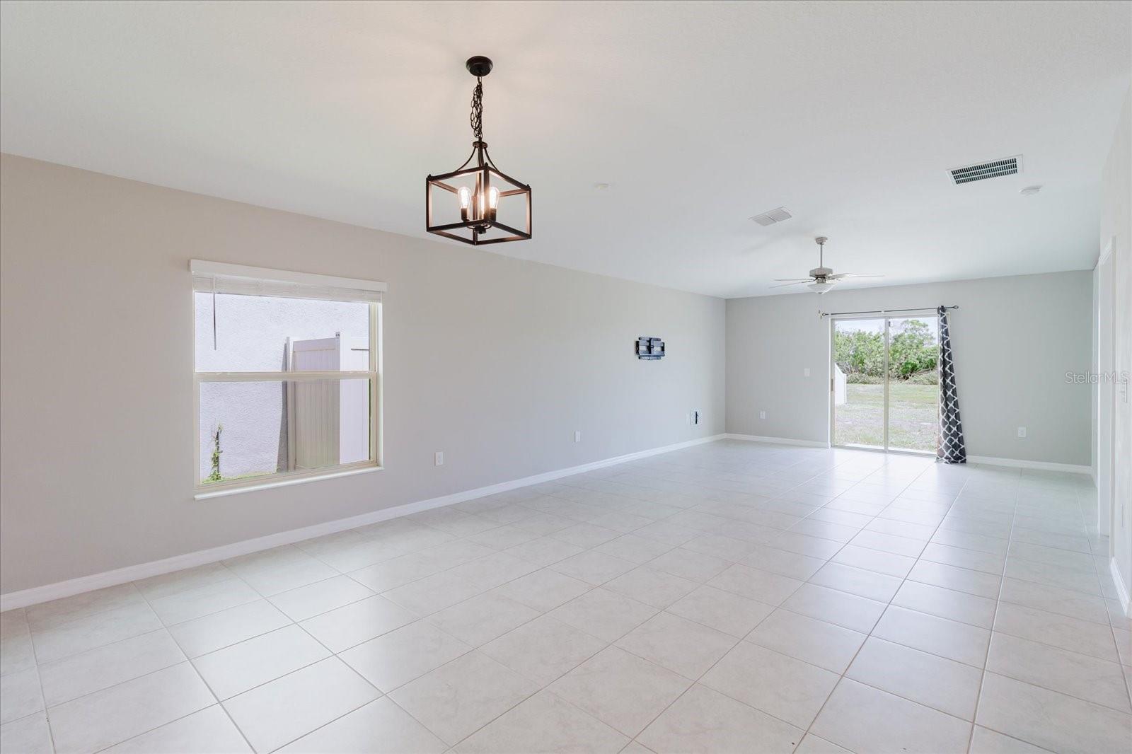 7025 KING CREEK DR, SUN CITY CENTER, FL, 33573