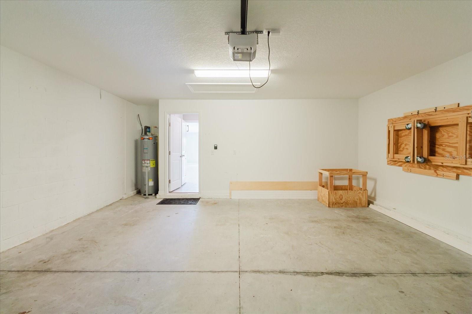 7025 KING CREEK DR, SUN CITY CENTER, FL, 33573