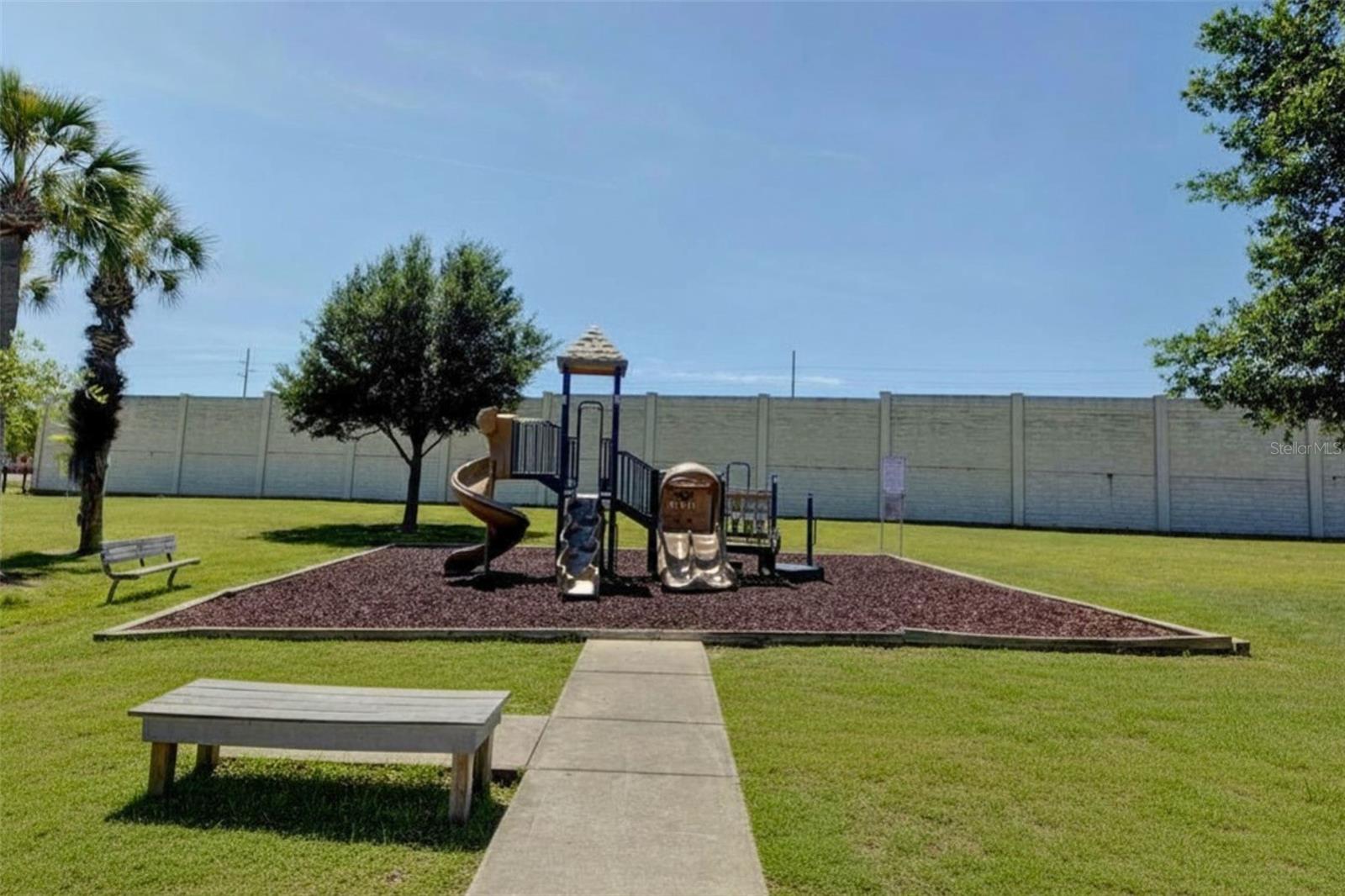 635 ROCHESTER LOOP, DAVENPORT, FL, 33897