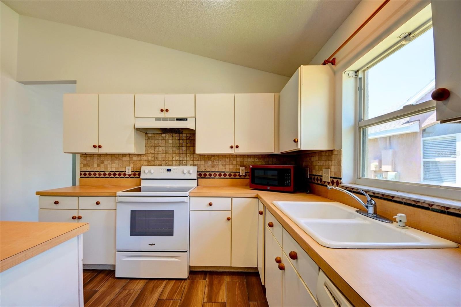 635 ROCHESTER LOOP, DAVENPORT, FL, 33897