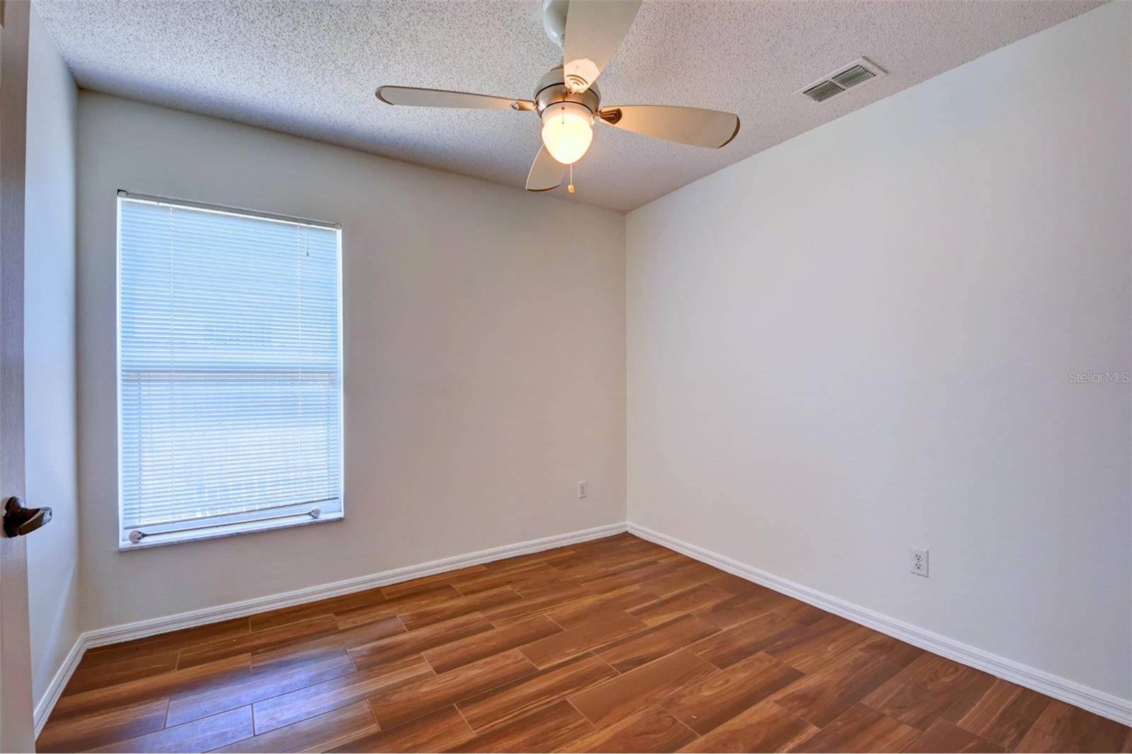 635 ROCHESTER LOOP, DAVENPORT, FL, 33897