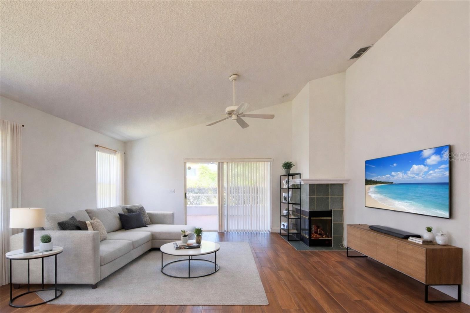 635 ROCHESTER LOOP, DAVENPORT, FL, 33897