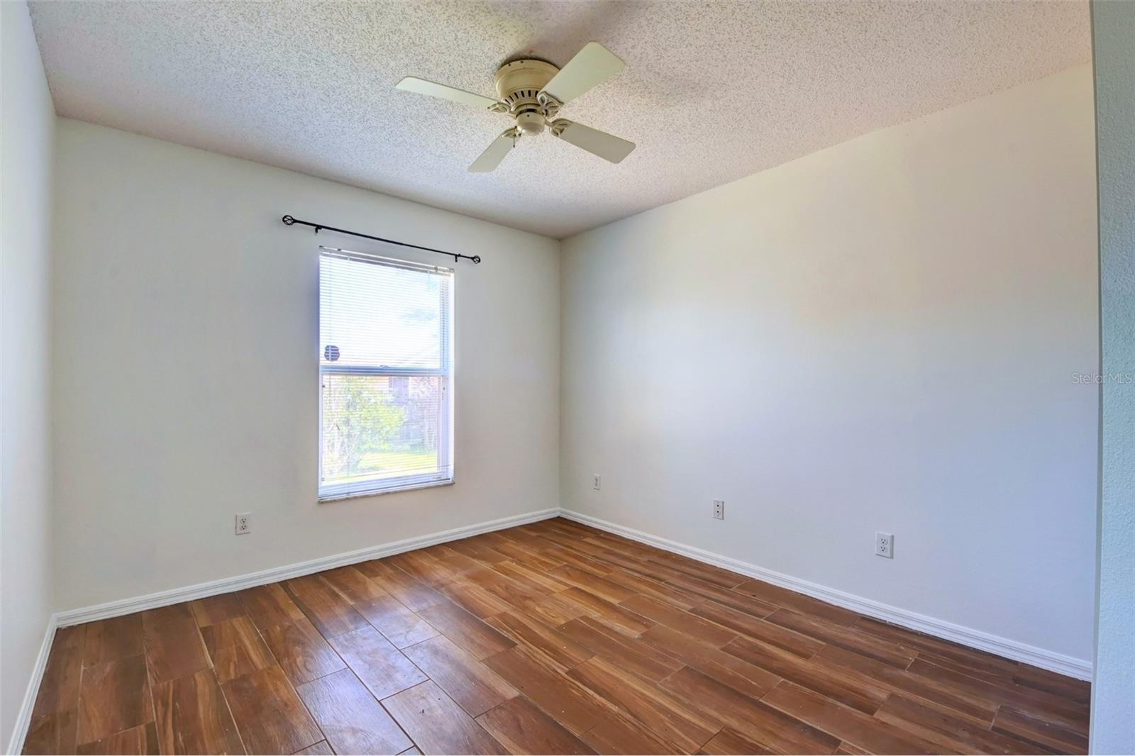 635 ROCHESTER LOOP, DAVENPORT, FL, 33897