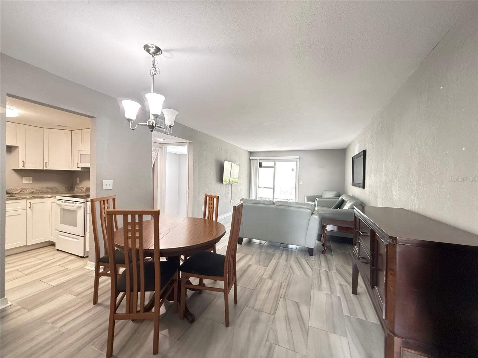 950 LAKE DESTINY RD #B, ALTAMONTE SPRINGS, FL, 32714