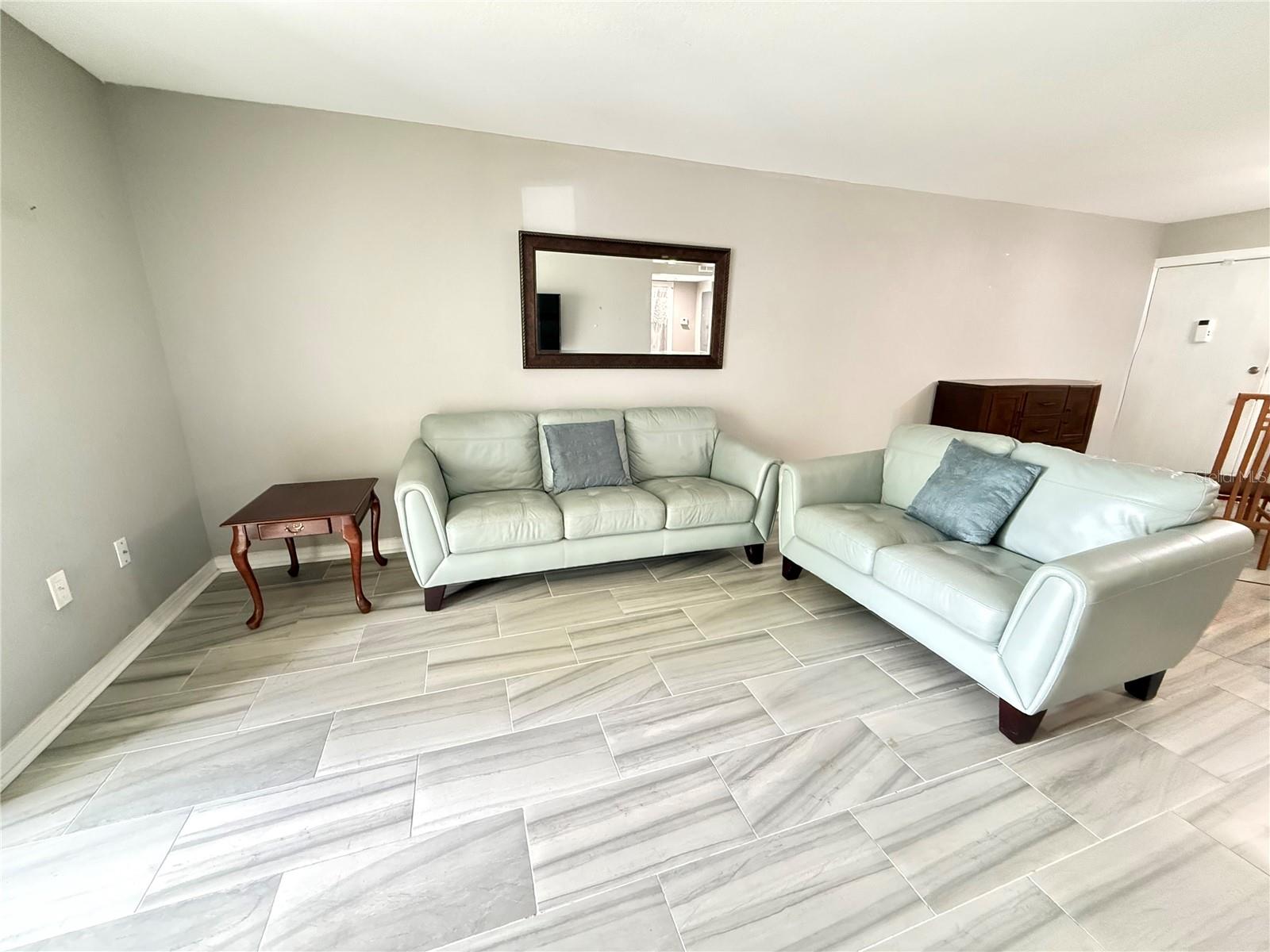 950 LAKE DESTINY RD #B, ALTAMONTE SPRINGS, FL, 32714