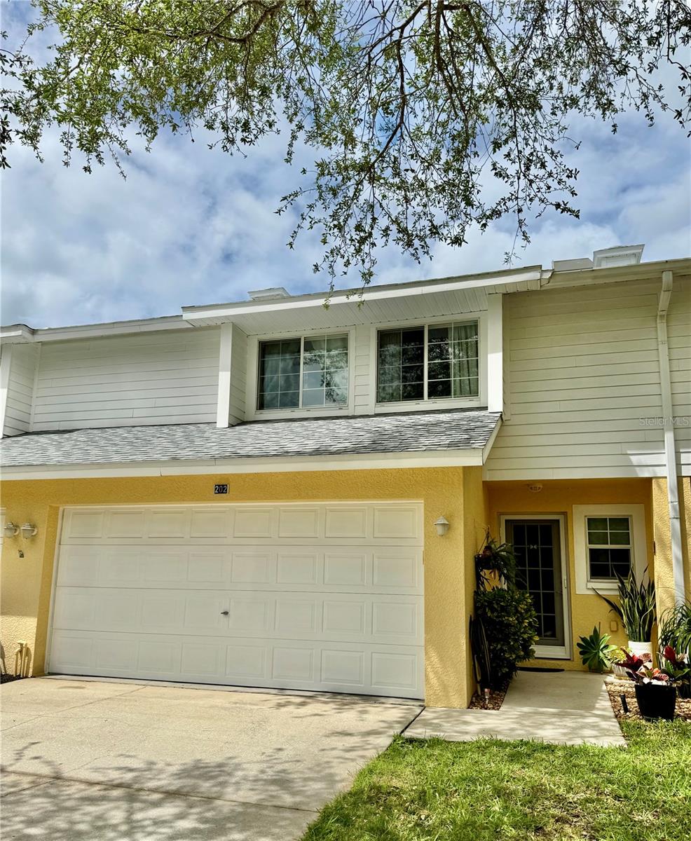 1116 SUNSET POINT RD #202, CLEARWATER, FL, 33755