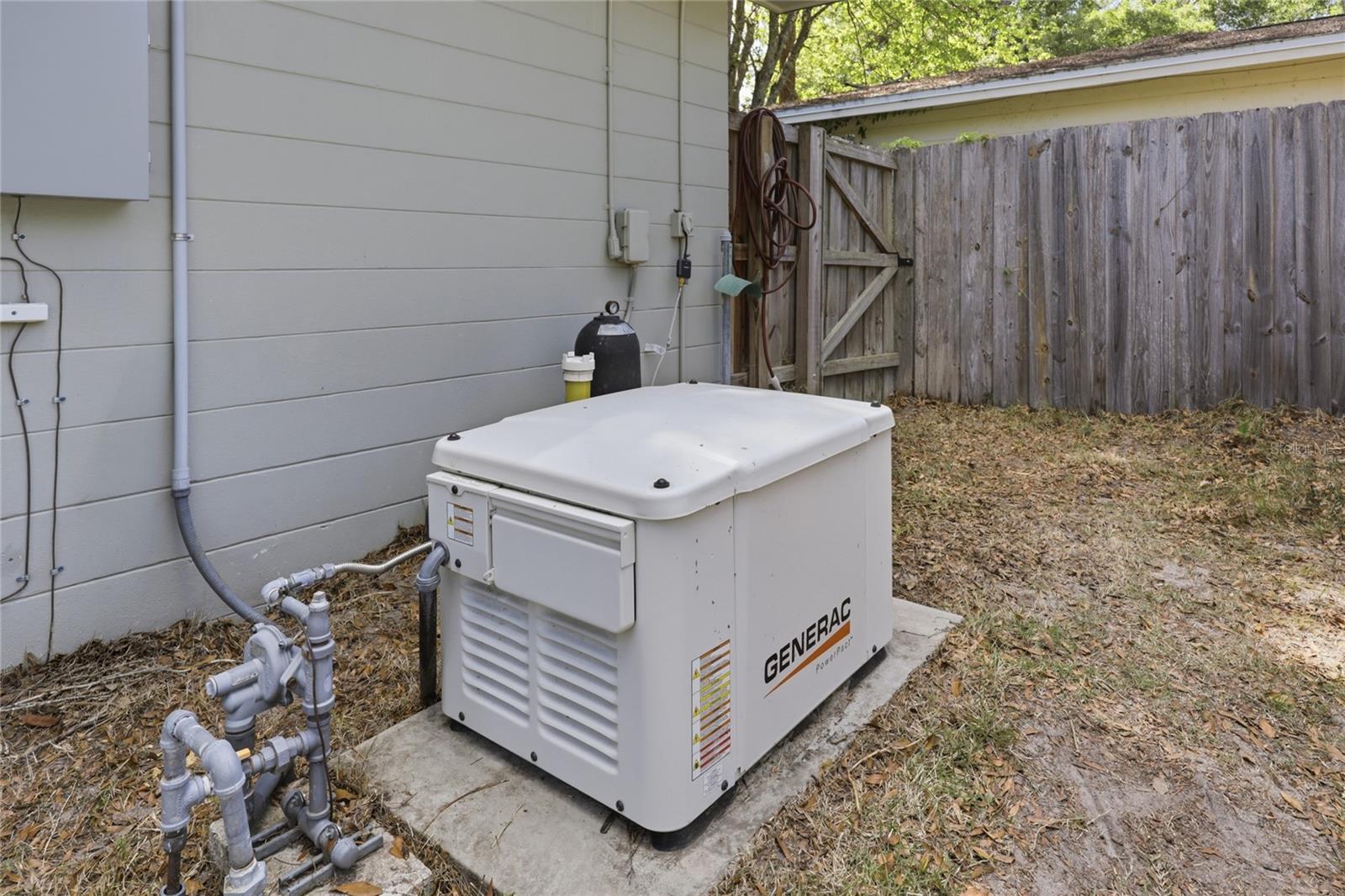 2230 NW 20TH CT, GAINESVILLE, FL, 32605