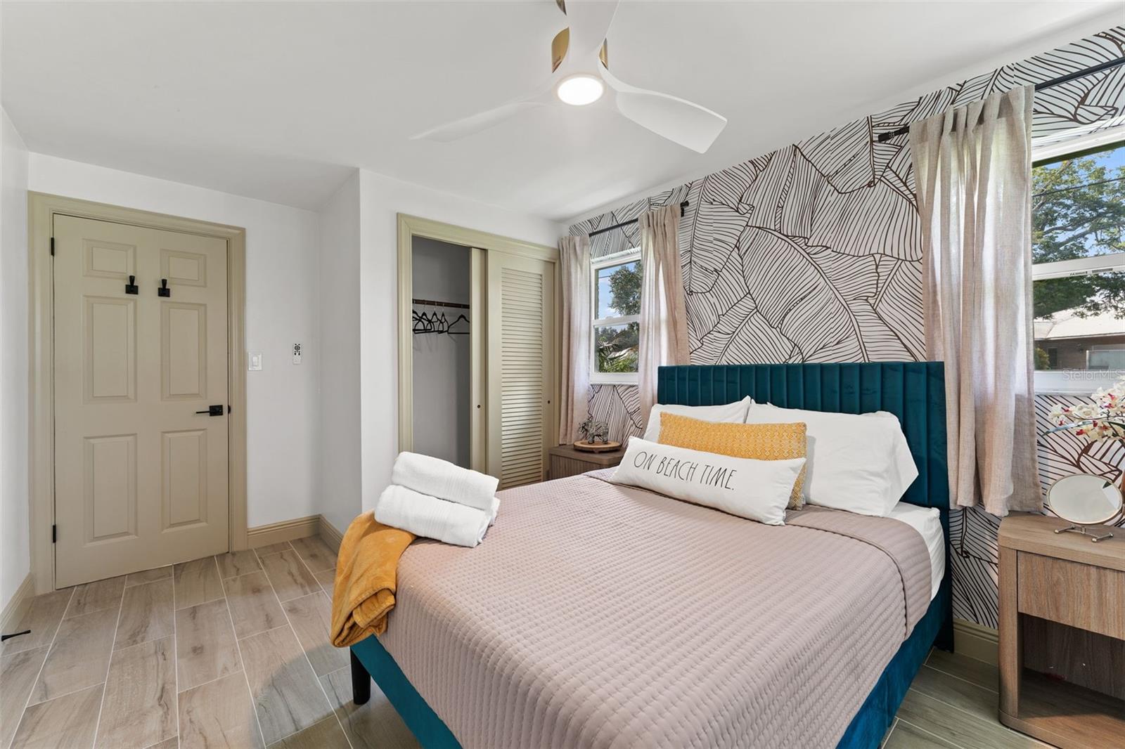 1830 LAKEVIEW RD, CLEARWATER, FL, 33764