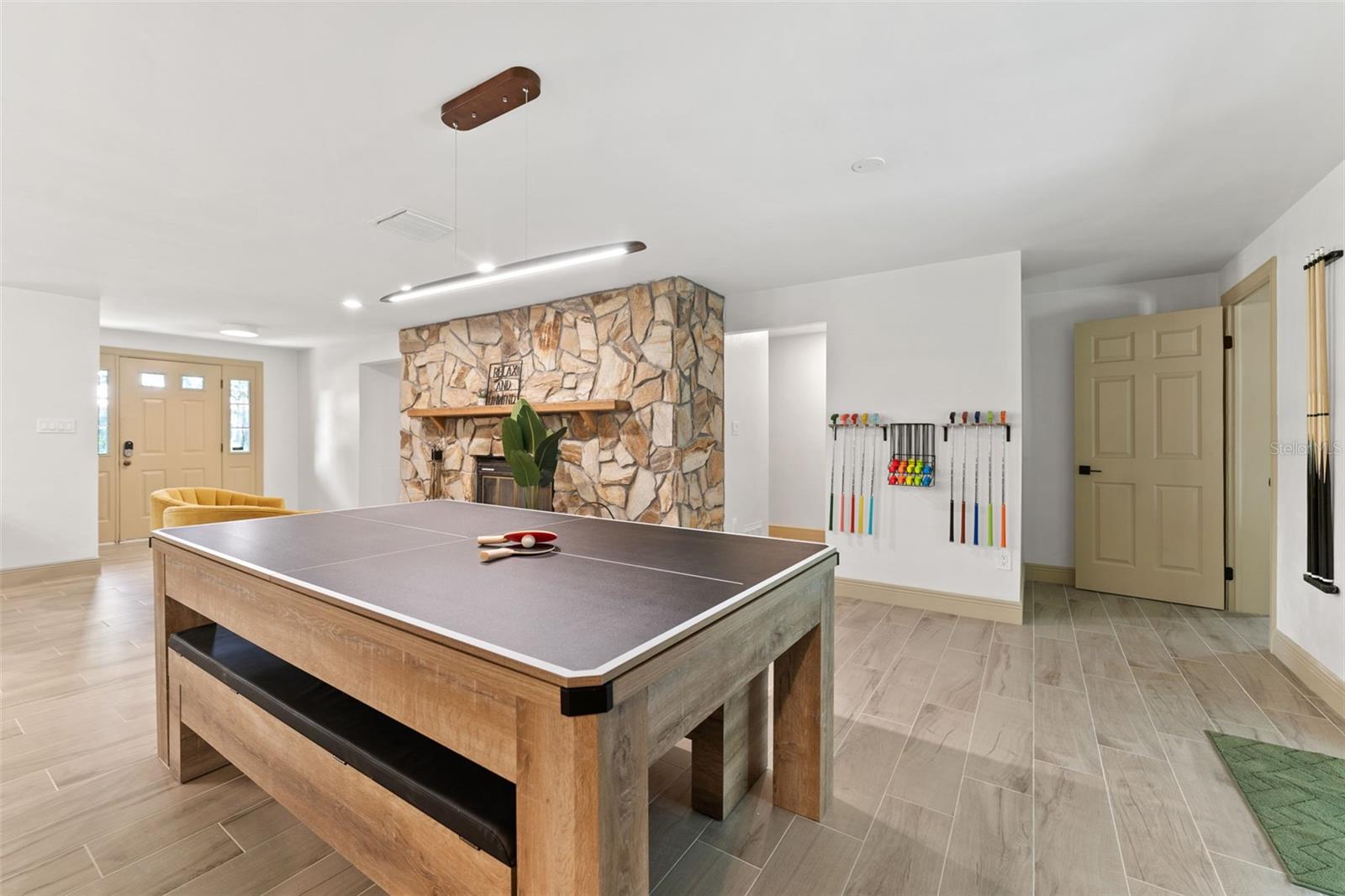 1830 LAKEVIEW RD, CLEARWATER, FL, 33764