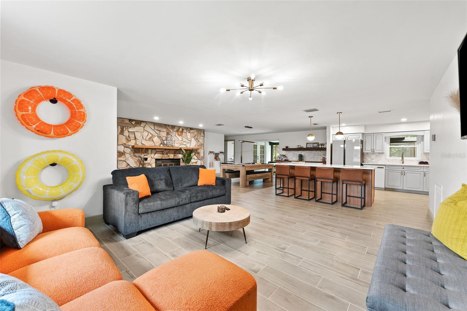 1830 LAKEVIEW RD, CLEARWATER, FL, 33764