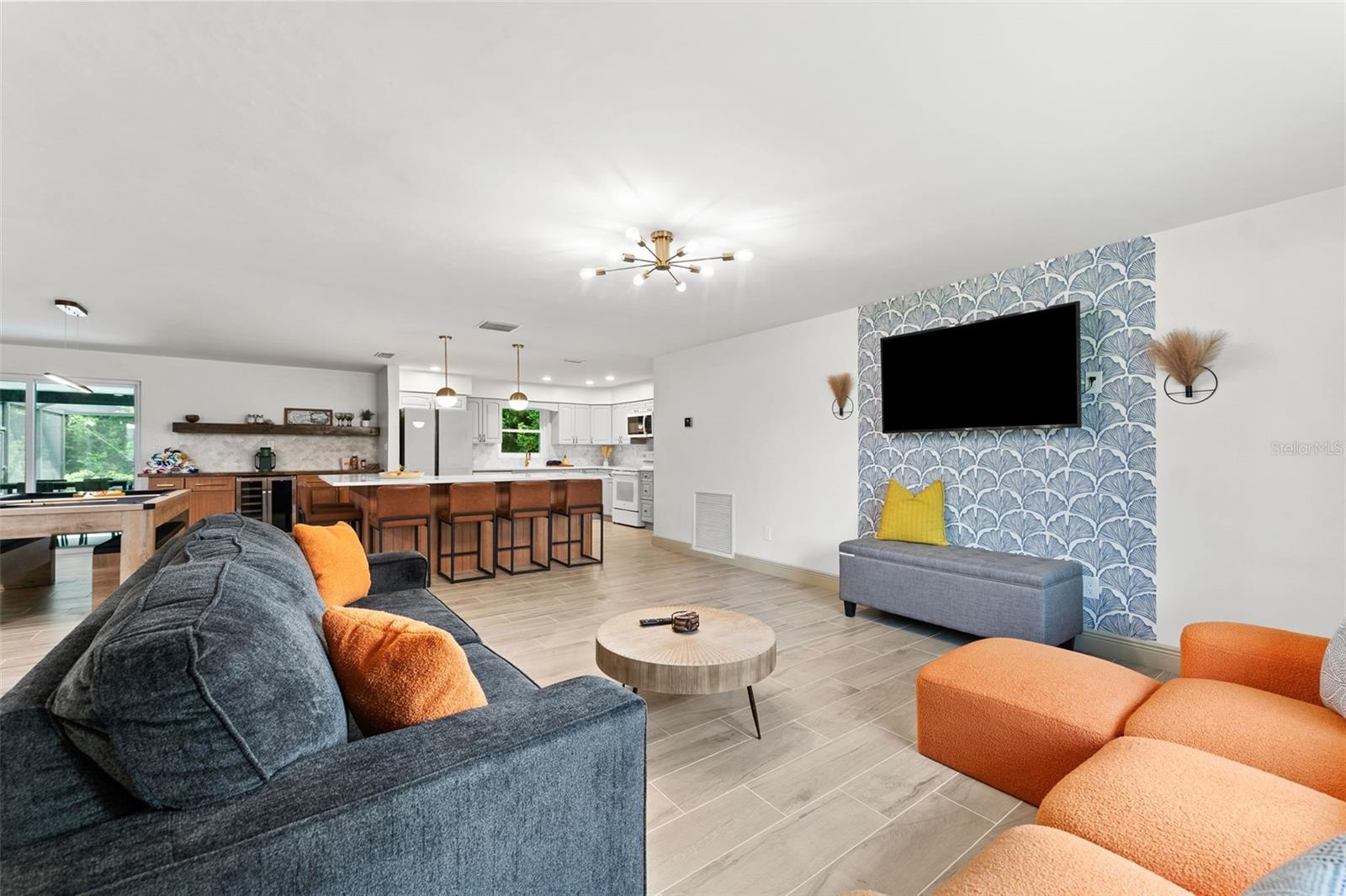 1830 LAKEVIEW RD, CLEARWATER, FL, 33764