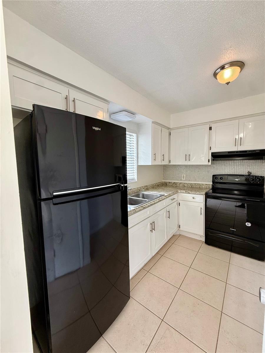 2800 E 113TH AVE #B4, TAMPA, FL, 33612