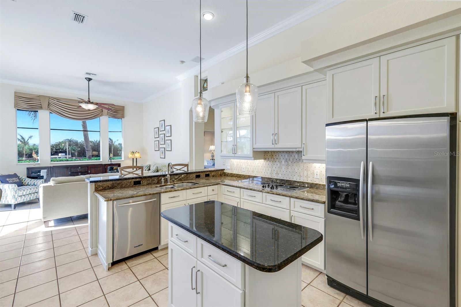 2022 EL DORADO PKWY W, CAPE CORAL, FL, 33914