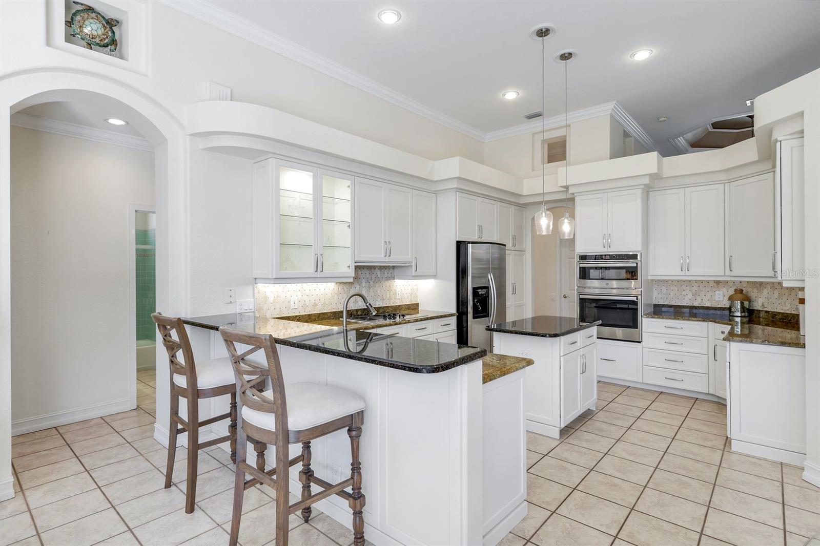 2022 EL DORADO PKWY W, CAPE CORAL, FL, 33914