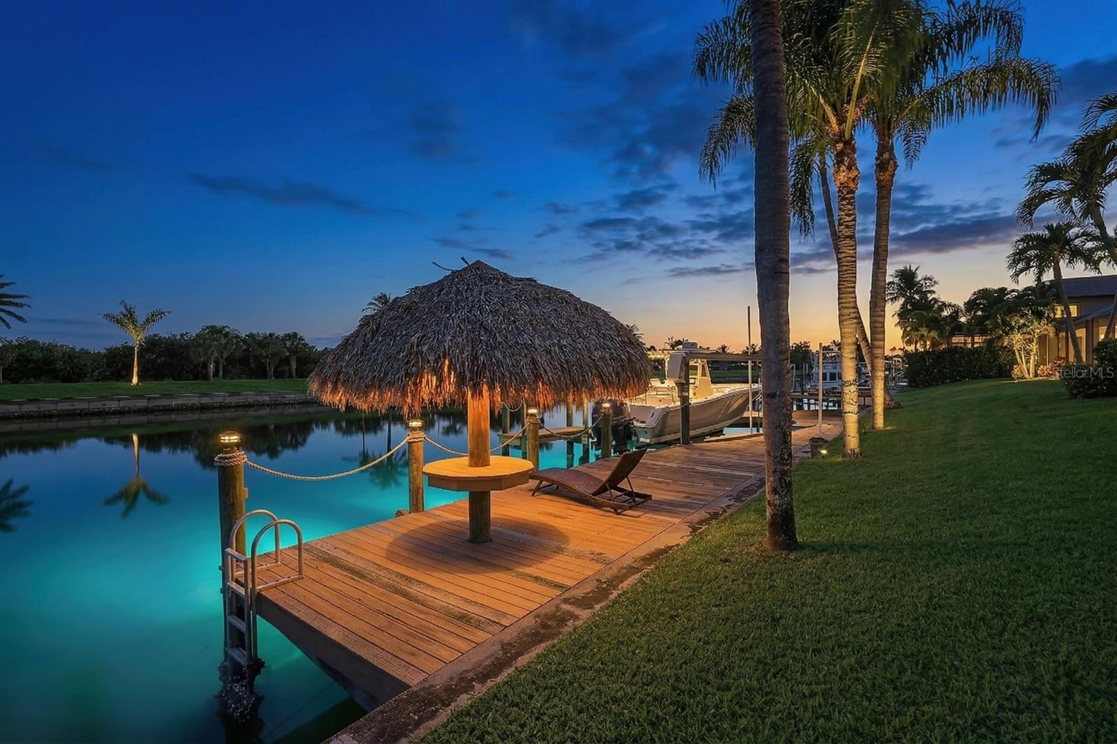 2022 EL DORADO PKWY W, CAPE CORAL, FL, 33914