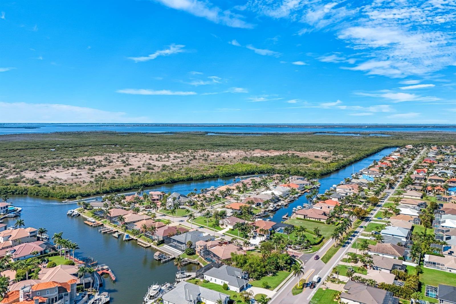 2022 EL DORADO PKWY W, CAPE CORAL, FL, 33914