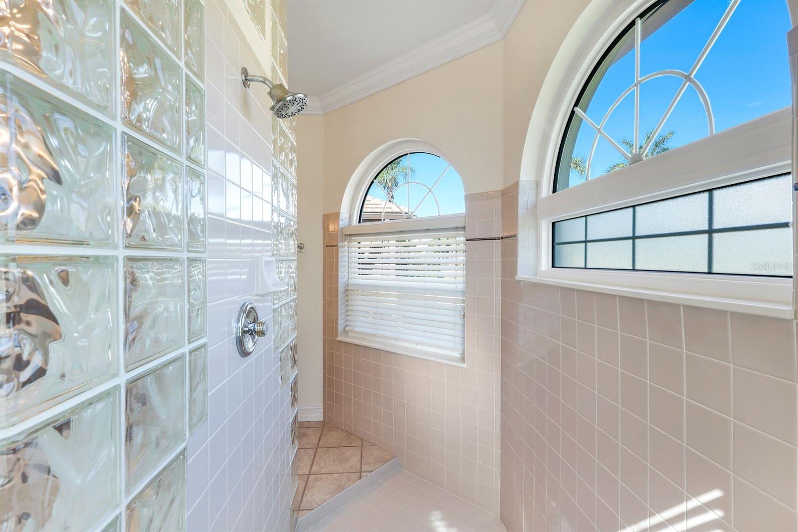 2022 EL DORADO PKWY W, CAPE CORAL, FL, 33914